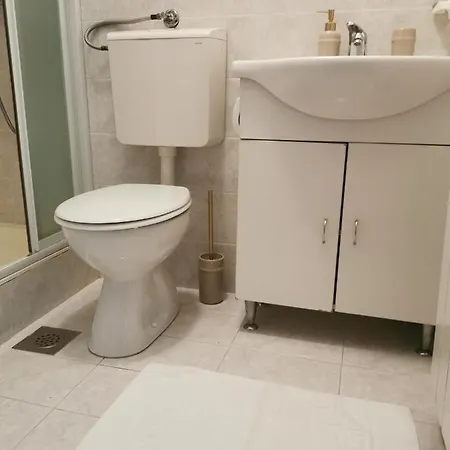 Prvi Red Do Mora Covic Apartmán Duće