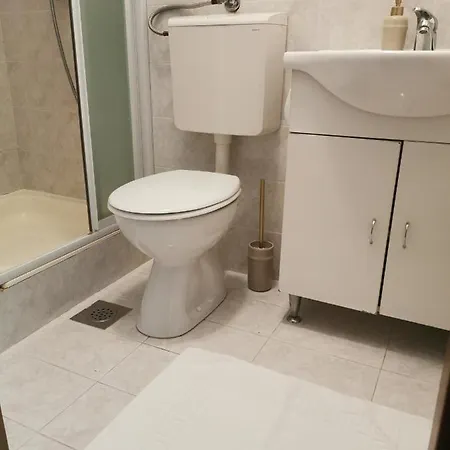 Apartamento Prvi Red Do Mora Covic Duće