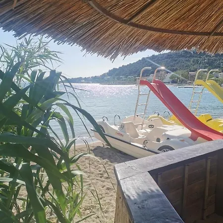 Prvi Red Do Mora Covic Apartman