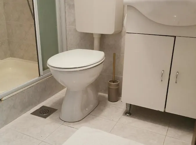 Apartman Prvi Red Do Mora Covic Duće